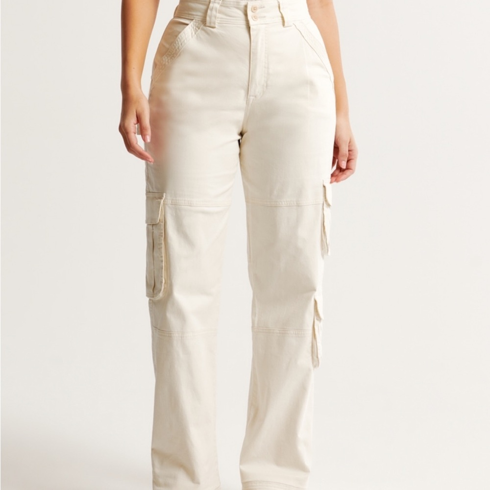 Abercrombie & Fitch Curve Love Relaxed Cargo Pant
